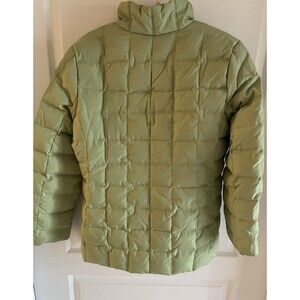 Bromley Ladies Green Puffer Jacket Size Medium Full Zipper Slash Pockets